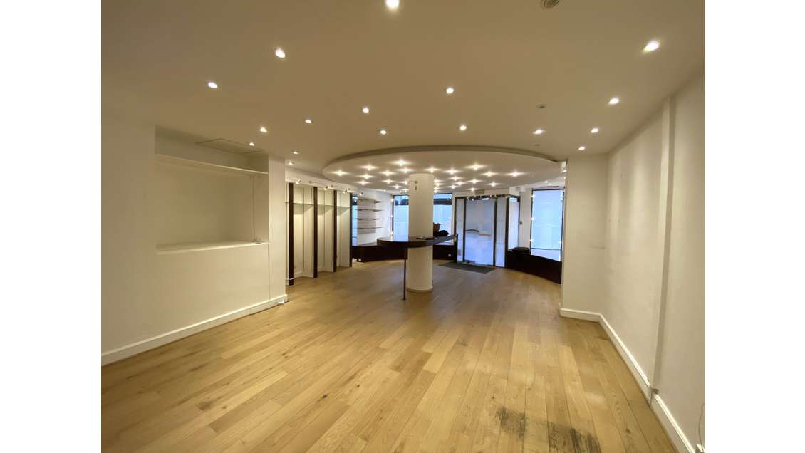 Loue local commercial 86m² centre ville Chartres