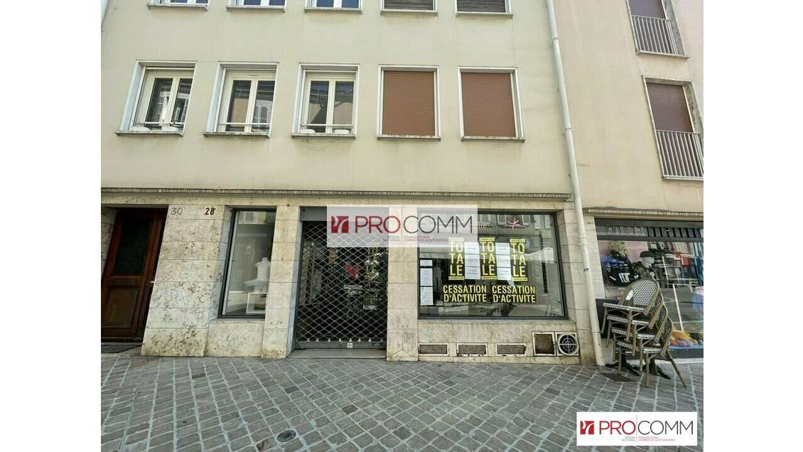 Local 50m² empl stratégique à louer à Chartres