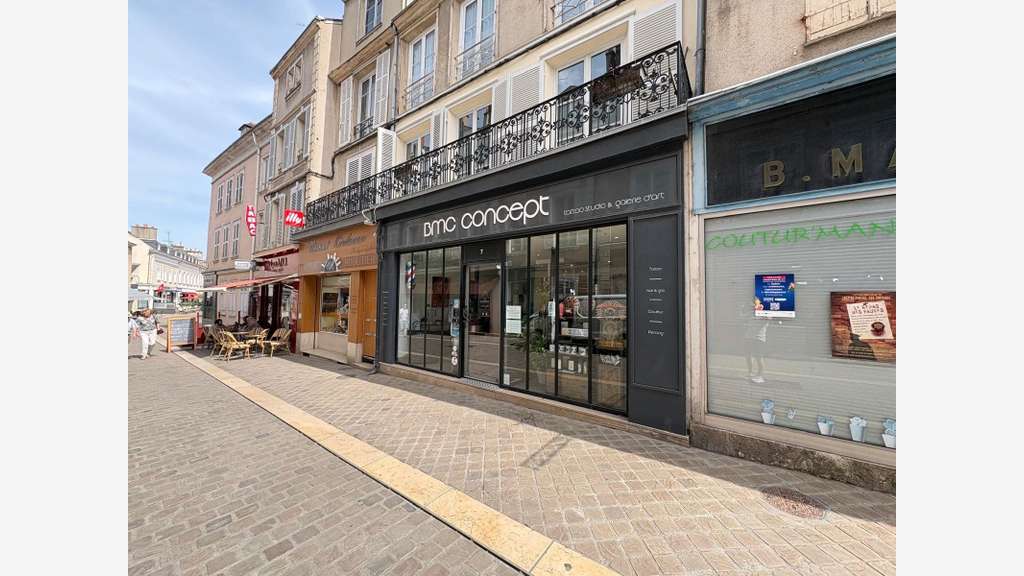 A louer local commercial de 160m² à Chartres