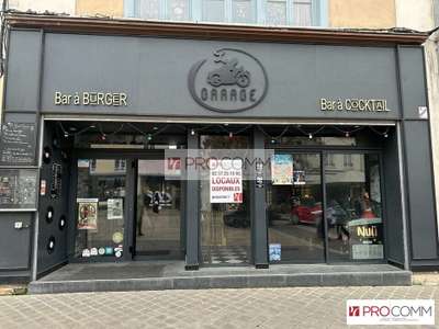 Boutique 180m² à louer à Chartres