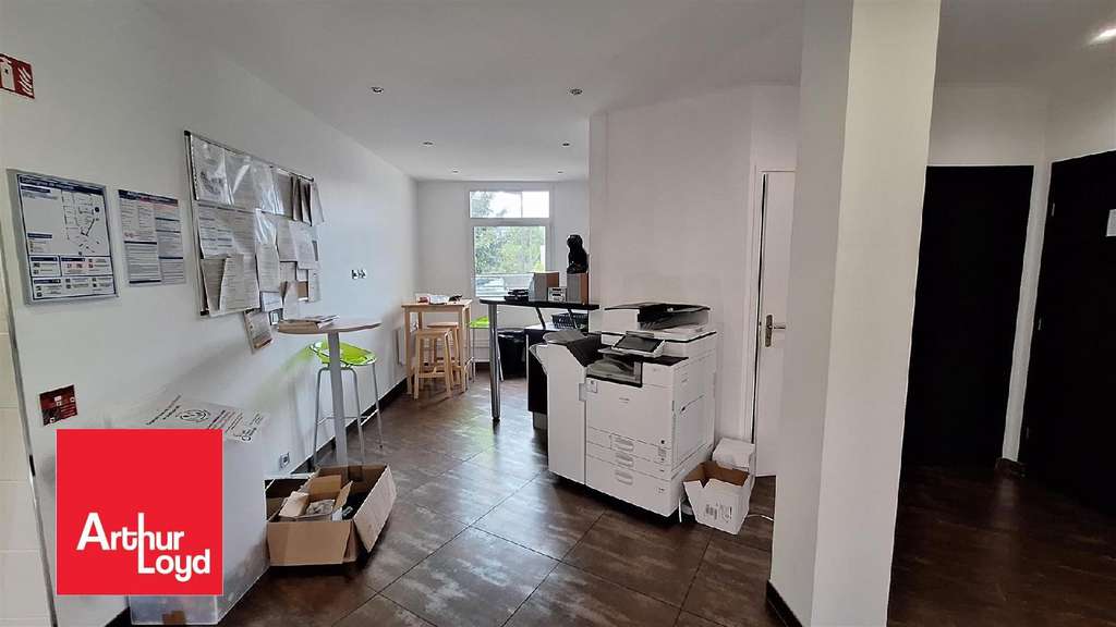 A louer bureaux commerciaux 130m² à Chartres