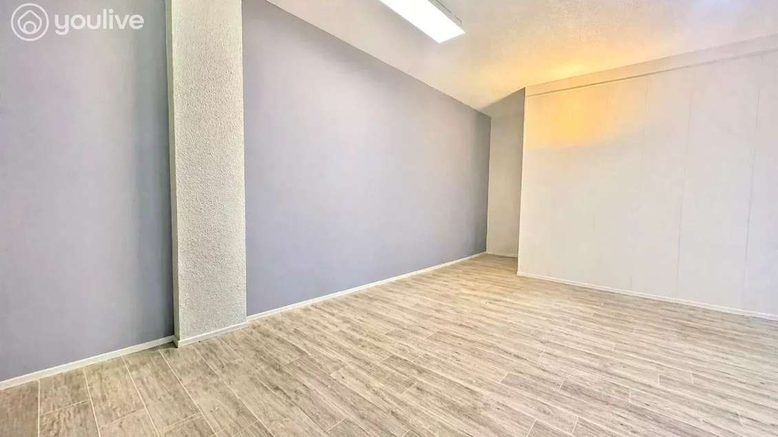 Loue local commercial de 31m² + parking à Chartres