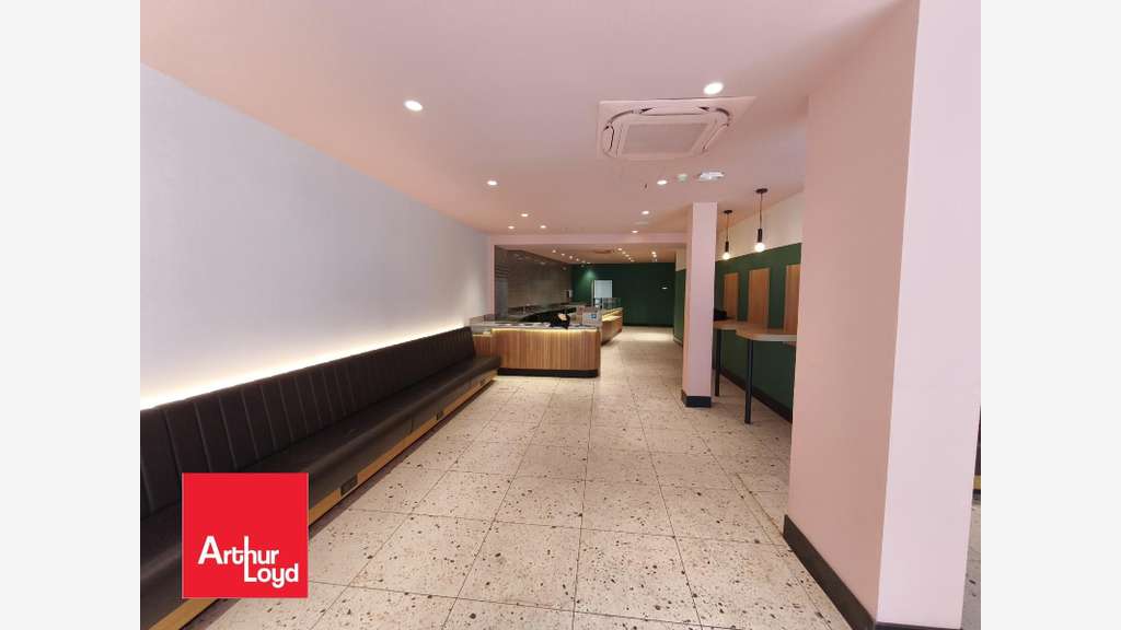 Loue local commercial de 261m² à Chartres centre
