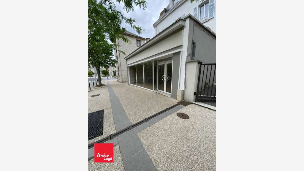 A louer local commercial 57m² à Chartres Gare