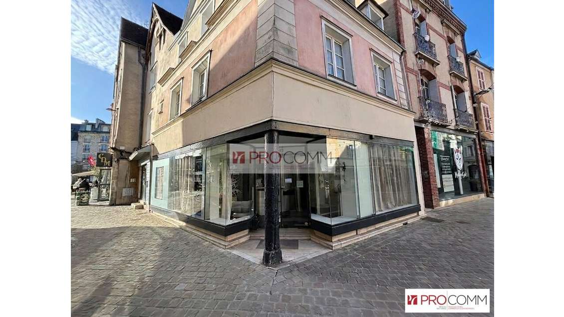 CHARTRES - BOUTIQUE à louer