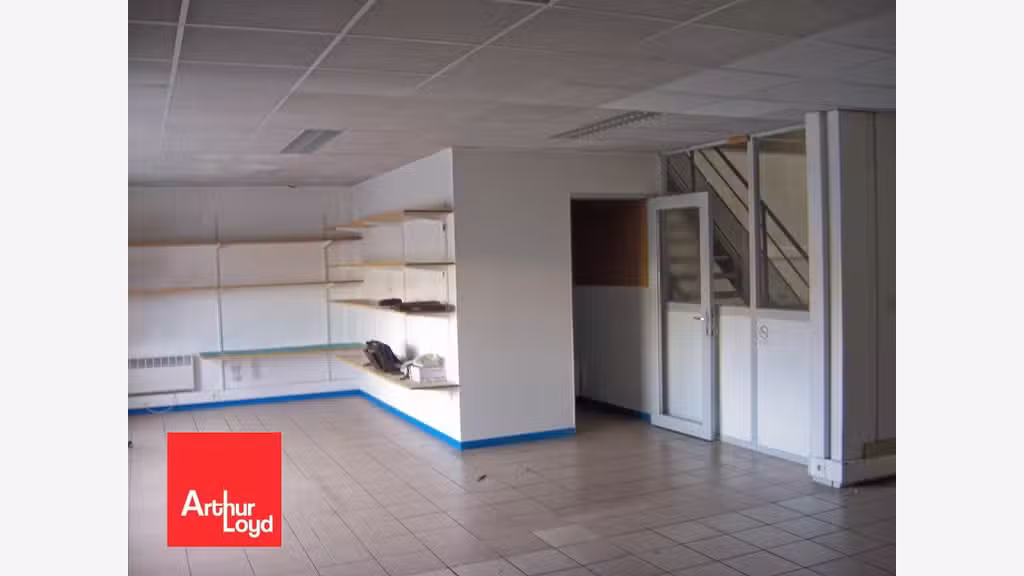 A louer locaux d'activités bureaux 291m² Chartres