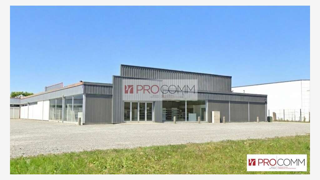 Local commercial 1439m² à louer à Chartres agglo