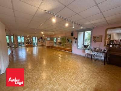 A louer local commercial 118m² à Chartres centre
