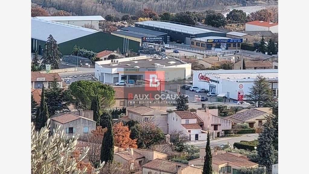 A louer local 1300m² à Château-Arnoux-Saint-Auban