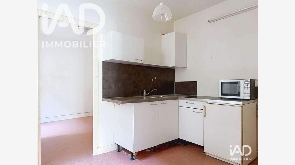 A louer local professionnel 50m² à Château-Renard