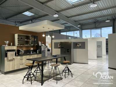 A louer local commercial 600m² en zc Châteaubriant