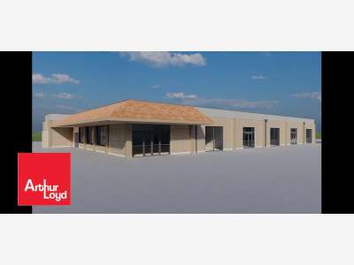 Loue local commercial 1075m² Saint-Denis-Lanneray