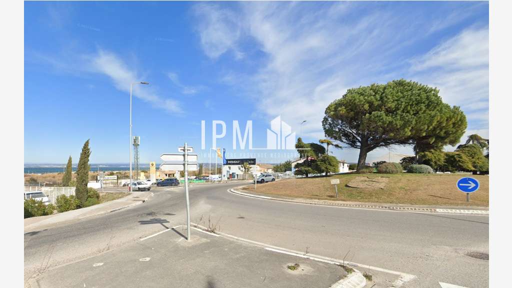 A louer local 160m² Châteauneuf ZAC de la Valampe
