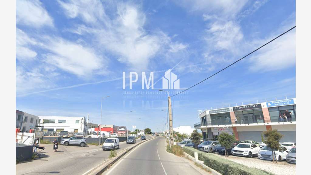 A louer local 160m² Châteauneuf ZAC de la Valampe