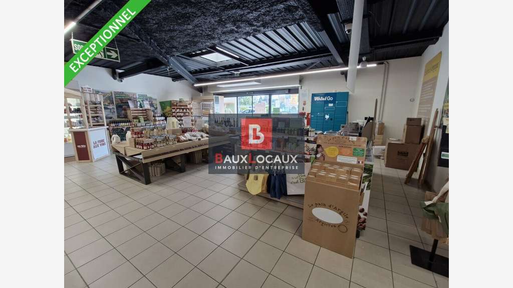 Loue local cial 762m² à Châteauneuf les Martigues
