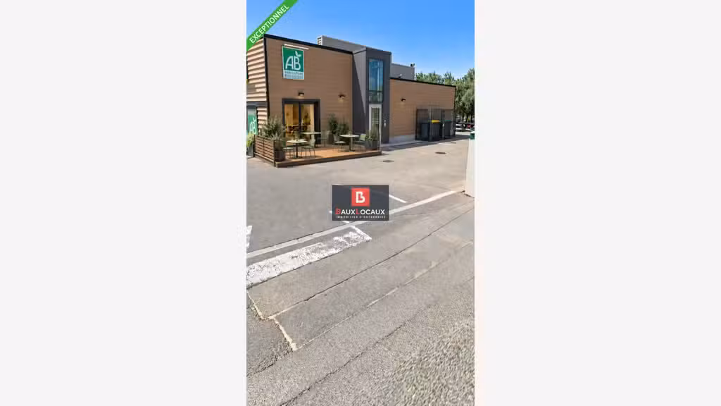Loue local cial 762m² à Châteauneuf les Martigues