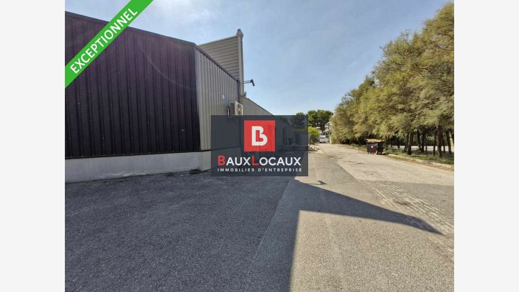 Loue local cial 762m² à Châteauneuf les Martigues