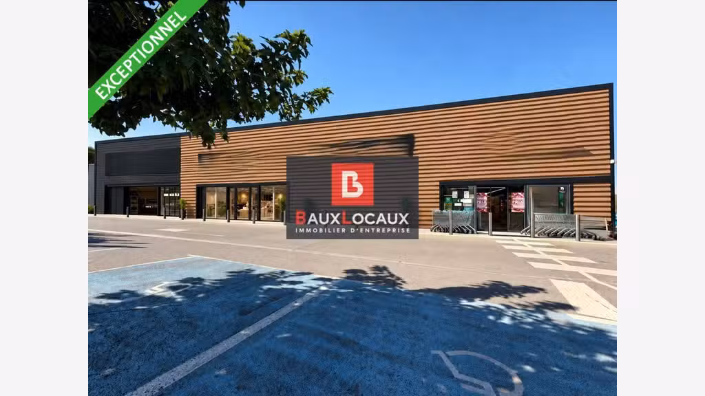Loue local cial 762m² à Châteauneuf les Martigues