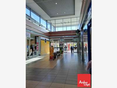 A louer local commercial de 120m² à Châtellerault