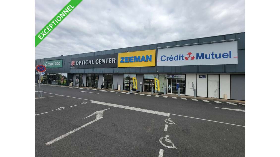 Ensemble commercial 781m² à louer Châtellerault