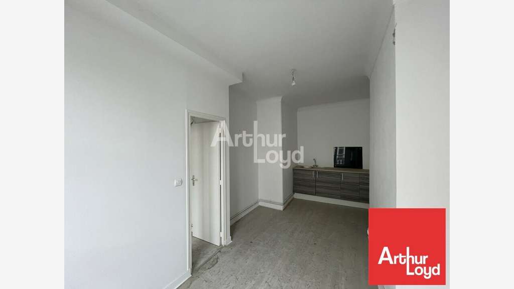 Local à louer centre Châtellerault avec logement