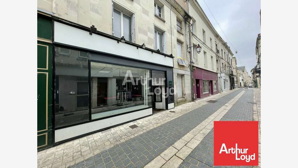 Local à louer centre Châtellerault avec logement
