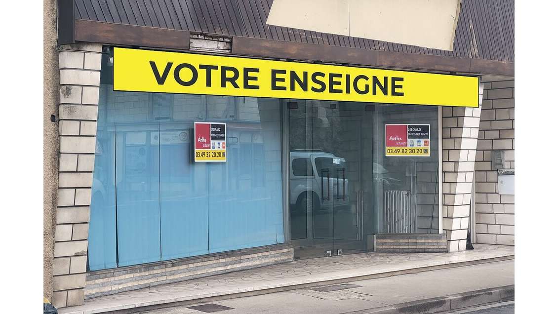 CHÂTELLERAULT - LOCAL COMMERCIAL à louer