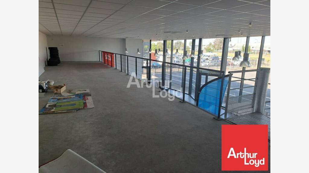 Local commercial à louer  zone Nord Châtellerault