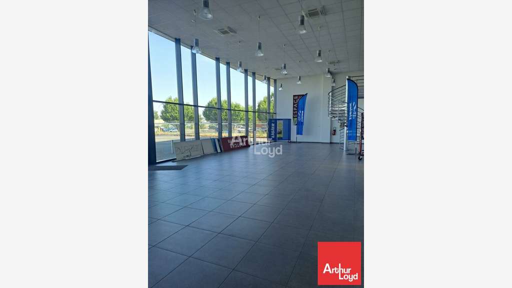 Local commercial à louer  zone Nord Châtellerault