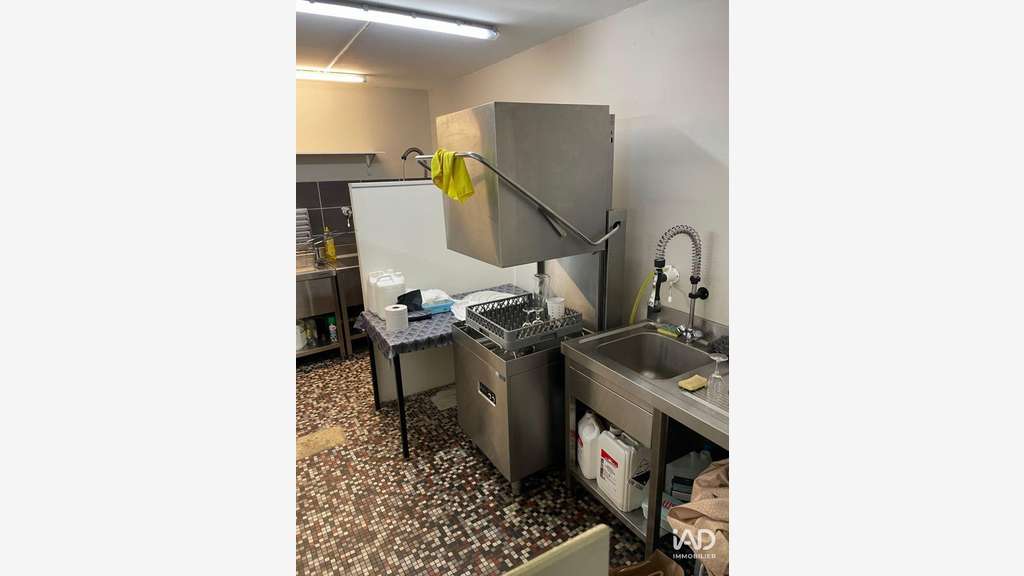 A louer local commercial 153m² à Chaumont