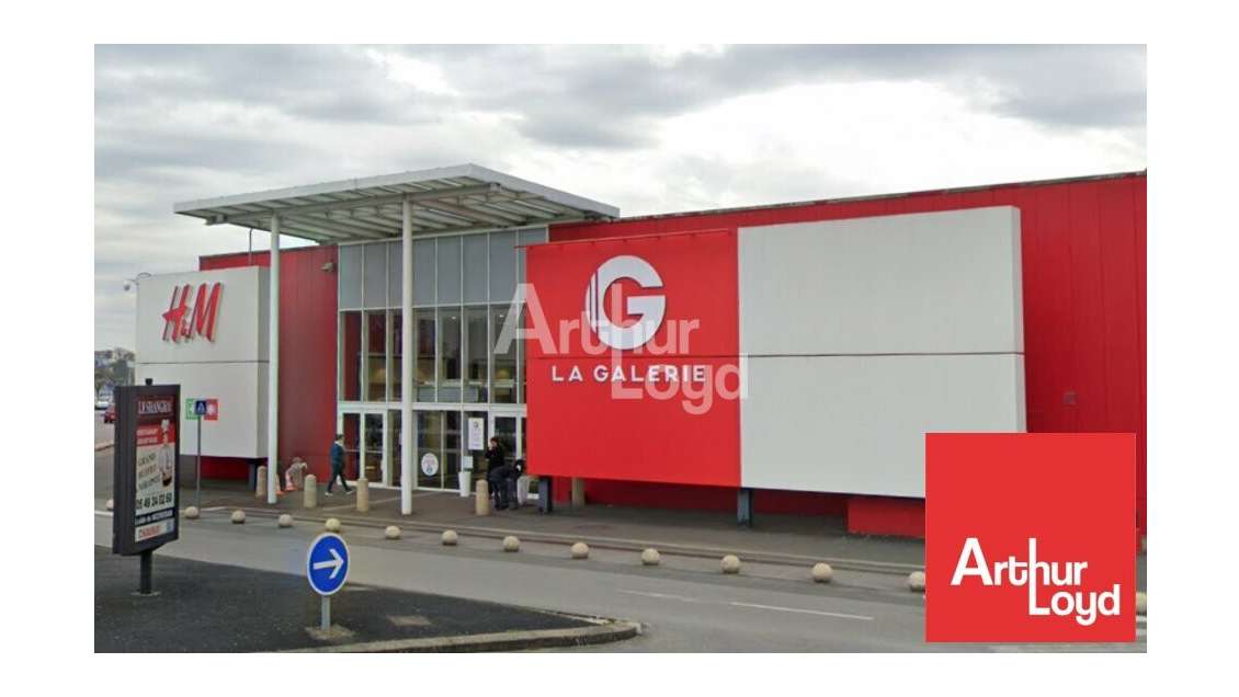 Cellule 160m² à louer à Chauray Mendes France