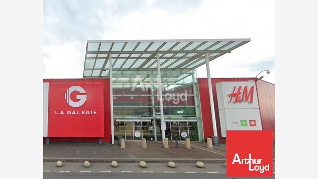 Cellule 109m² à louer à Chauray Mendes France