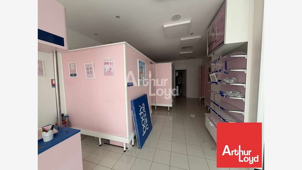 Local 86m² à louer Galerie Mendes France à Chauray