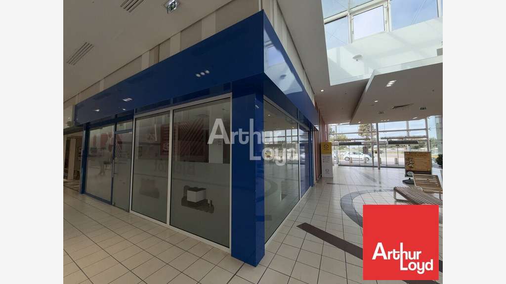Local 86m² à louer Galerie Mendes France à Chauray
