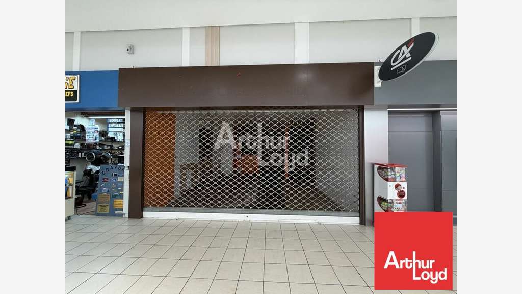 Local commercial 103m² à louer à Chauray