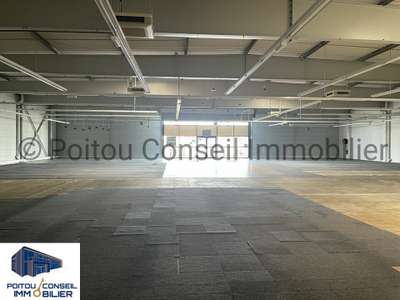 Location Locaux commerciaux - Boutiques à Chauray