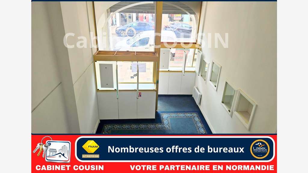 A louer pas de porte local 30m² à Cherbourg