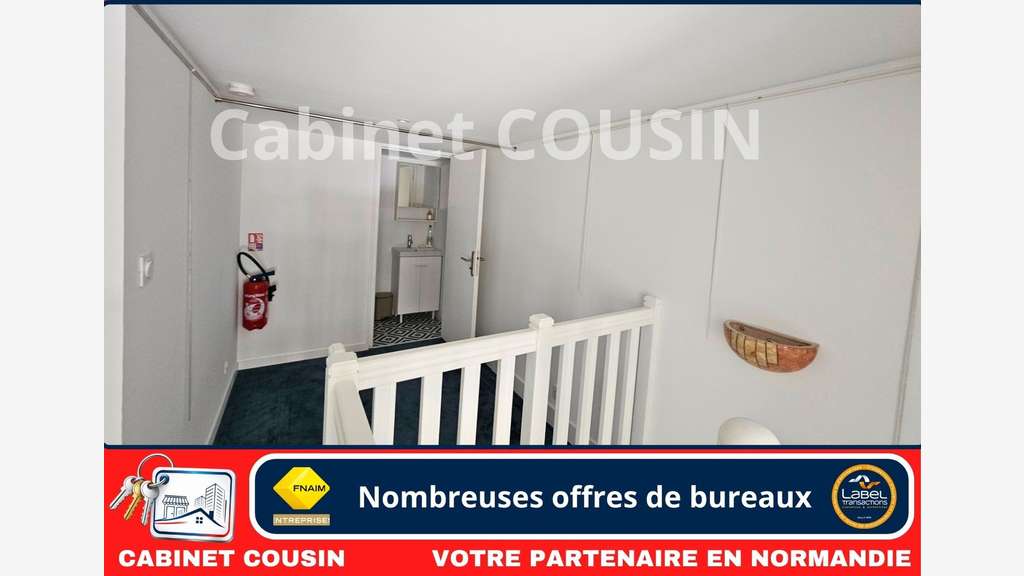 A louer pas de porte local 30m² à Cherbourg