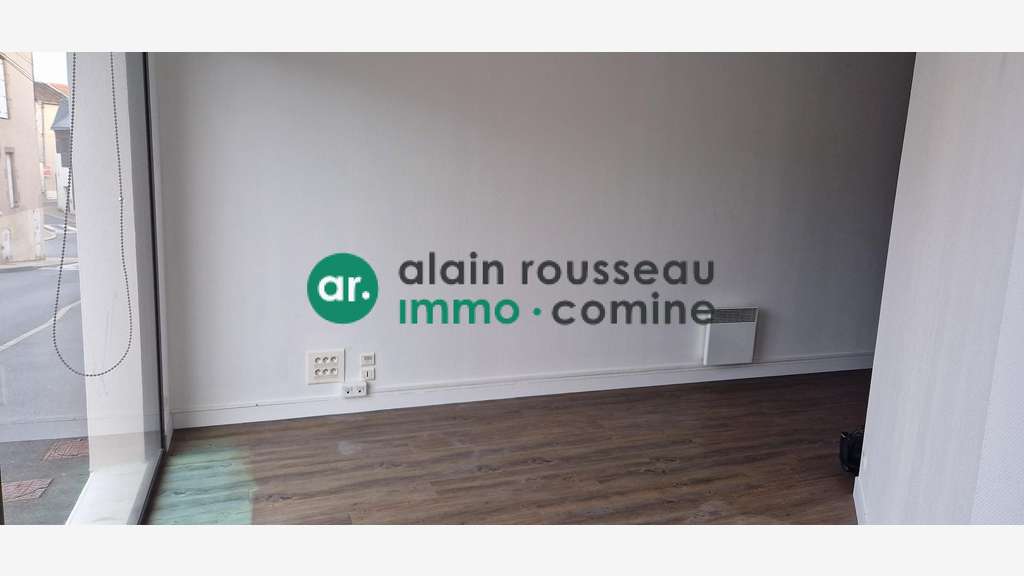 Local commercial 40m² à louer au centre de Cholet