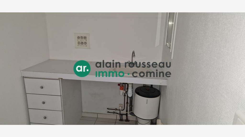 Local commercial 40m² à louer au centre de Cholet