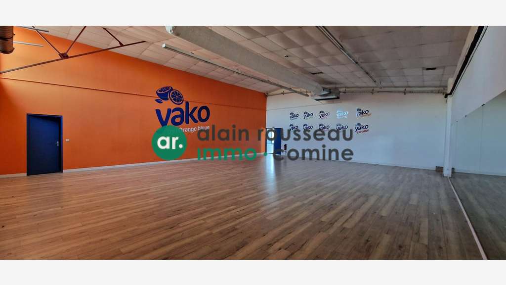LOCAL COMMERCIAL A LOUER
