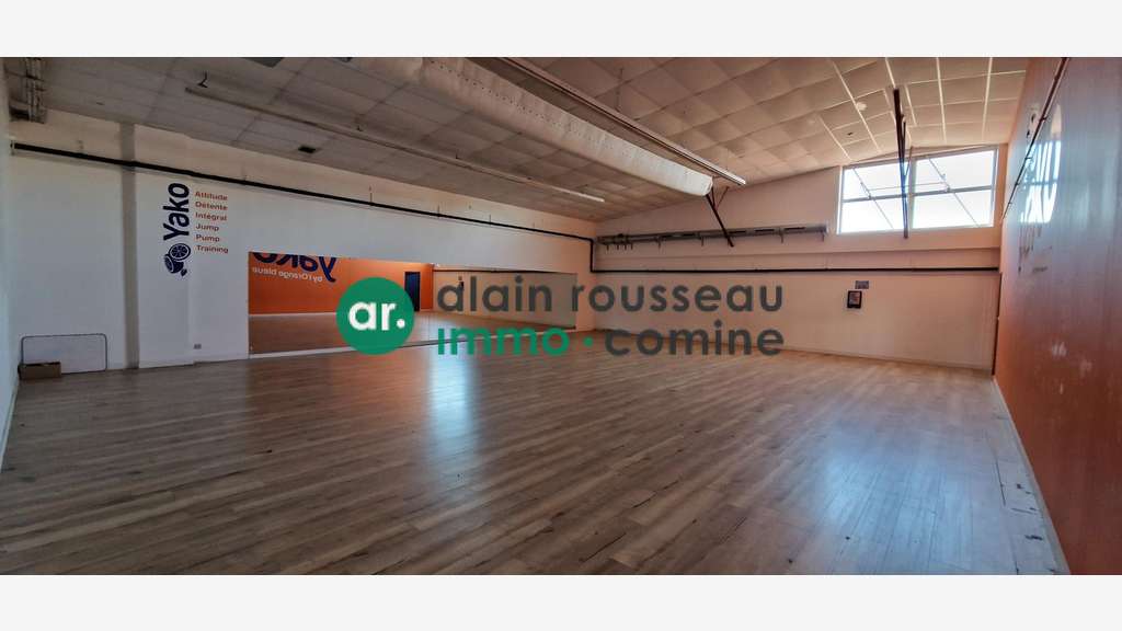LOCAL COMMERCIAL A LOUER