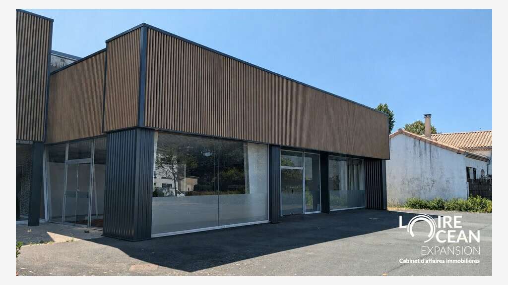 CHOLET - LOCAL COMMERCIAL à louer