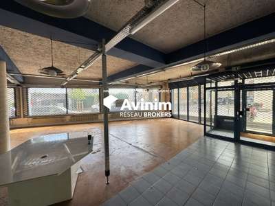 Location Locaux commerciaux - Boutiques à Clamart