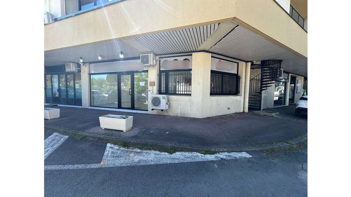 Local 90m² à louer Empl Premium à Clapiers 