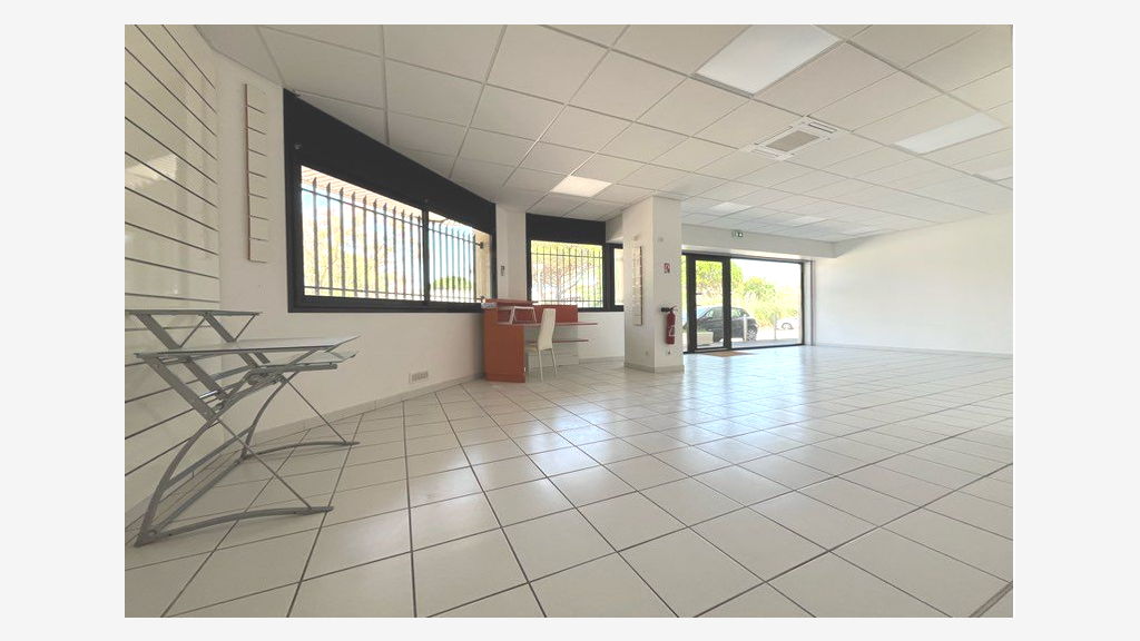 Locaux commerciaux 90m² à louer à Clapiers