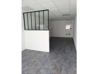 Location Locaux commerciaux - Boutiques à Cléon-d'Andran