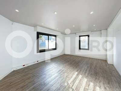 Local commercial 52m² à louer à Clermont