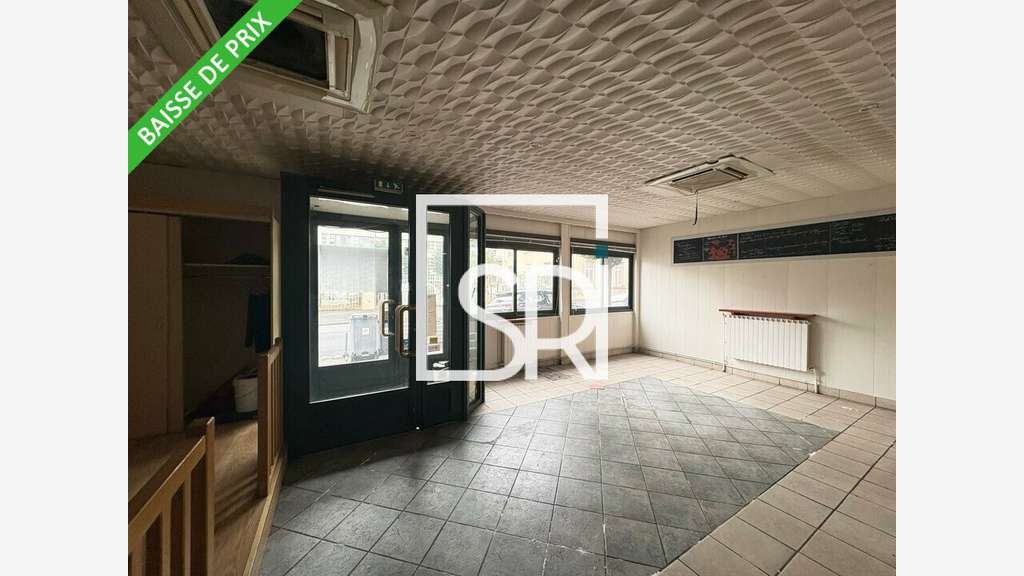 Local commercial 160m² à louer à Clermont Ferrand