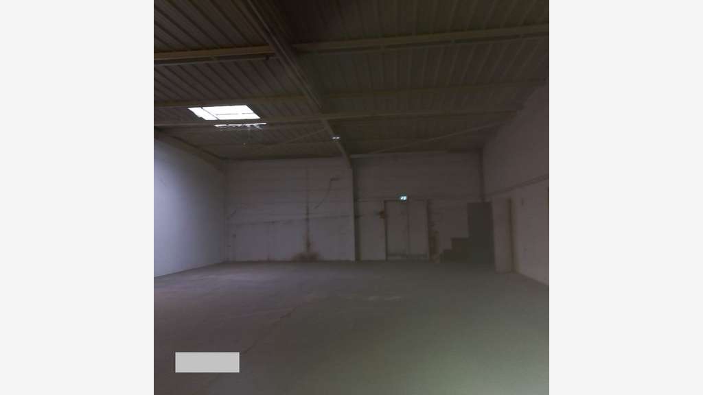 A louer local professionnel 450m² Clermont-Ferrand